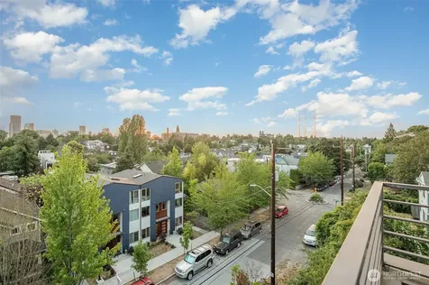 206 22nd Avenue Seattle WA 98122