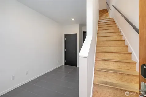206 22nd Avenue Seattle WA 98122