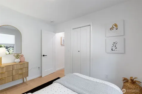 9001 28th Avenue NW Seattle WA 98117
