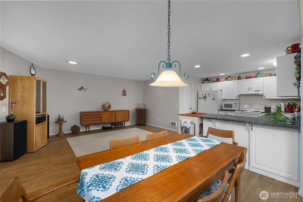 340 E Hiawatha Boulevard Shelton WA 98584