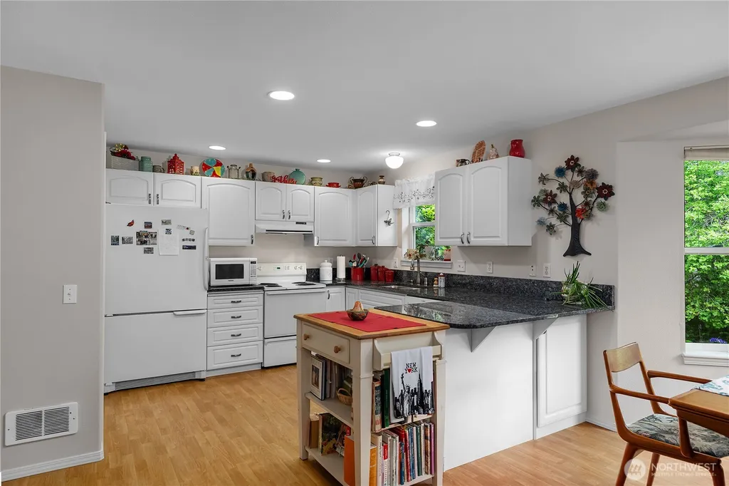 340 E Hiawatha Boulevard Shelton WA 98584