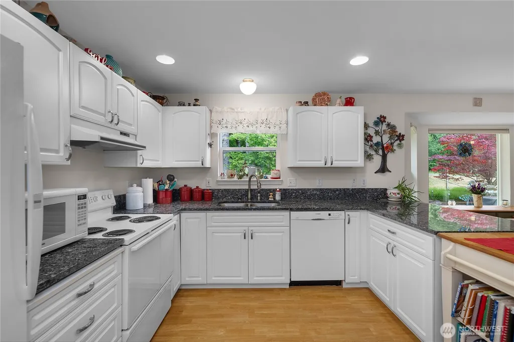 340 E Hiawatha Boulevard Shelton WA 98584