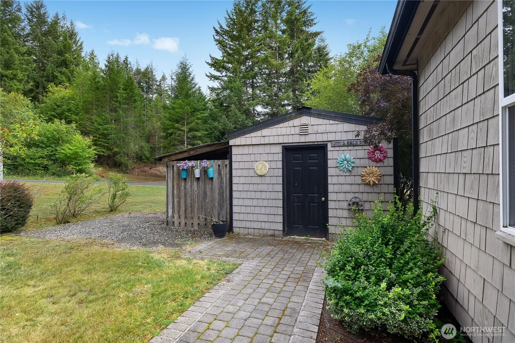 340 E Hiawatha Boulevard Shelton WA 98584