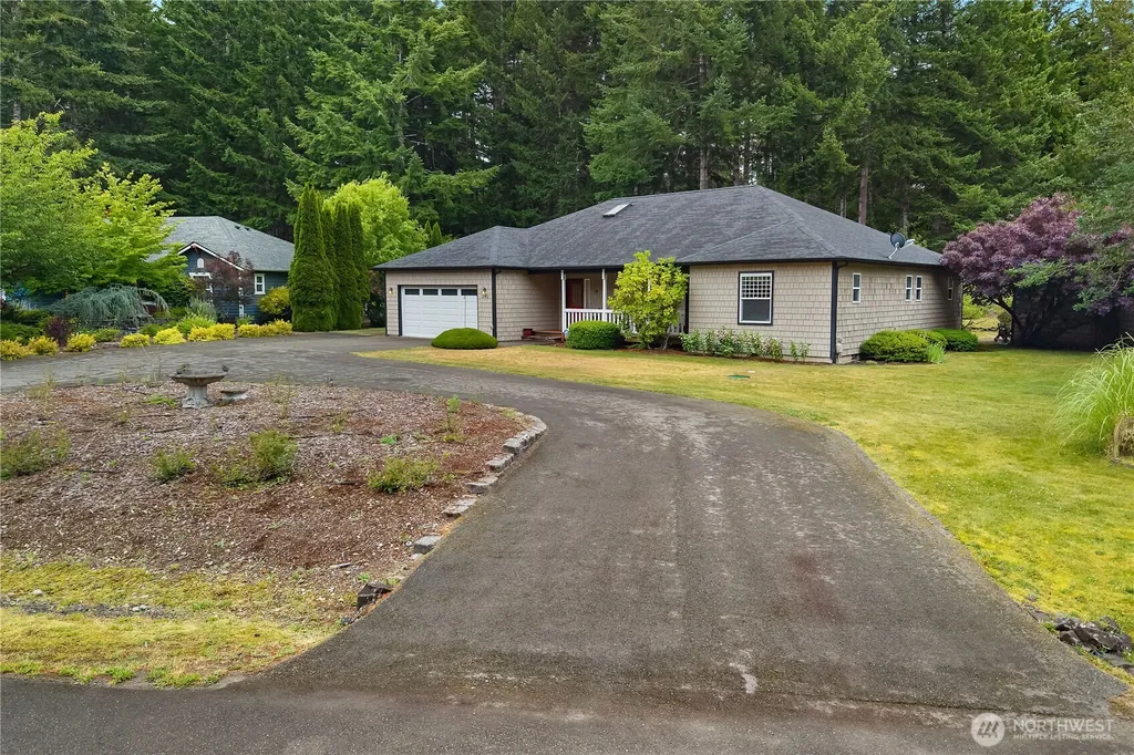 340 E Hiawatha Boulevard Shelton WA 98584
