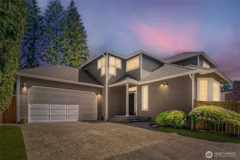 724 N 190th Street Shoreline WA 98133
