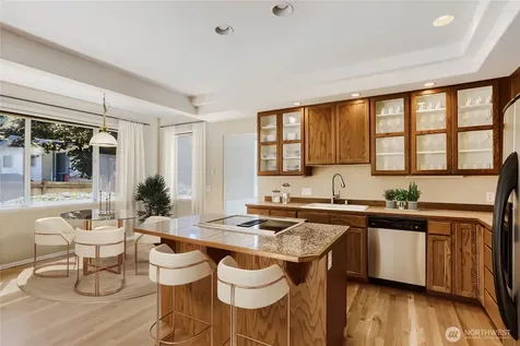 724 N 190th Street Shoreline WA 98133
