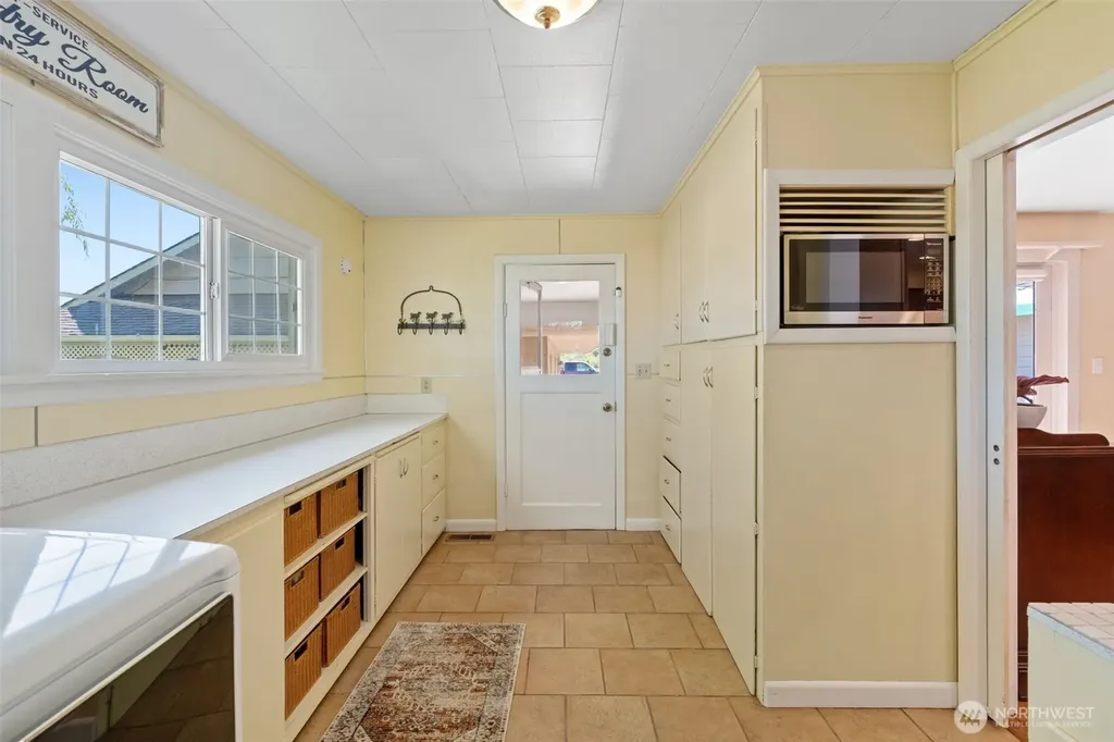 603 Gish Road Onalaska WA 98570
