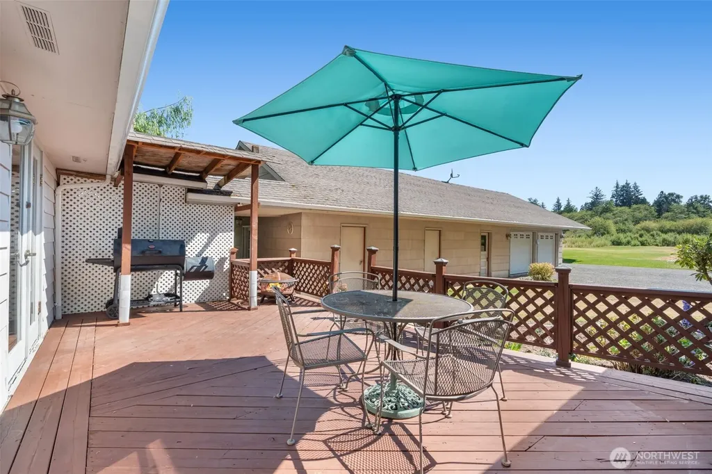 603 Gish Road Onalaska WA 98570