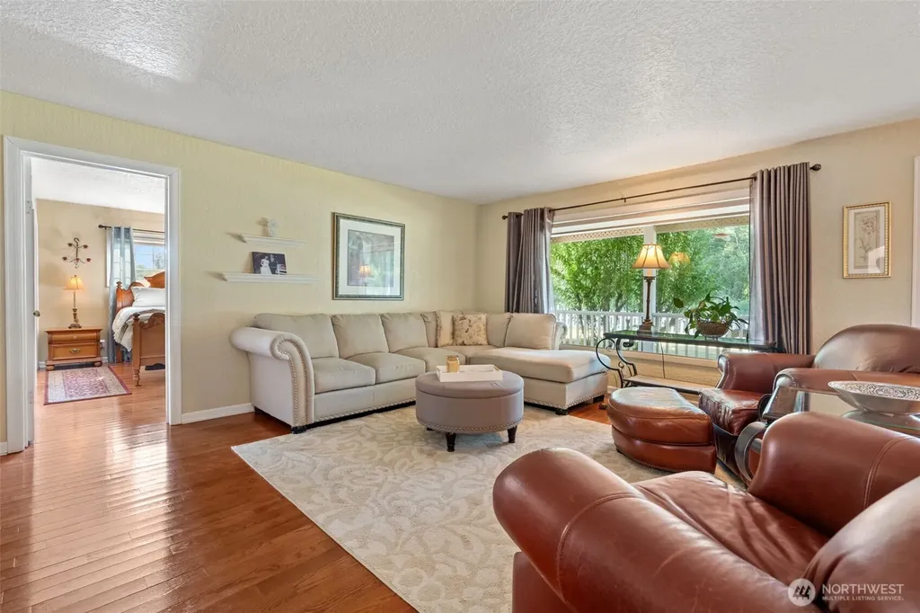 603 Gish Road Onalaska WA 98570