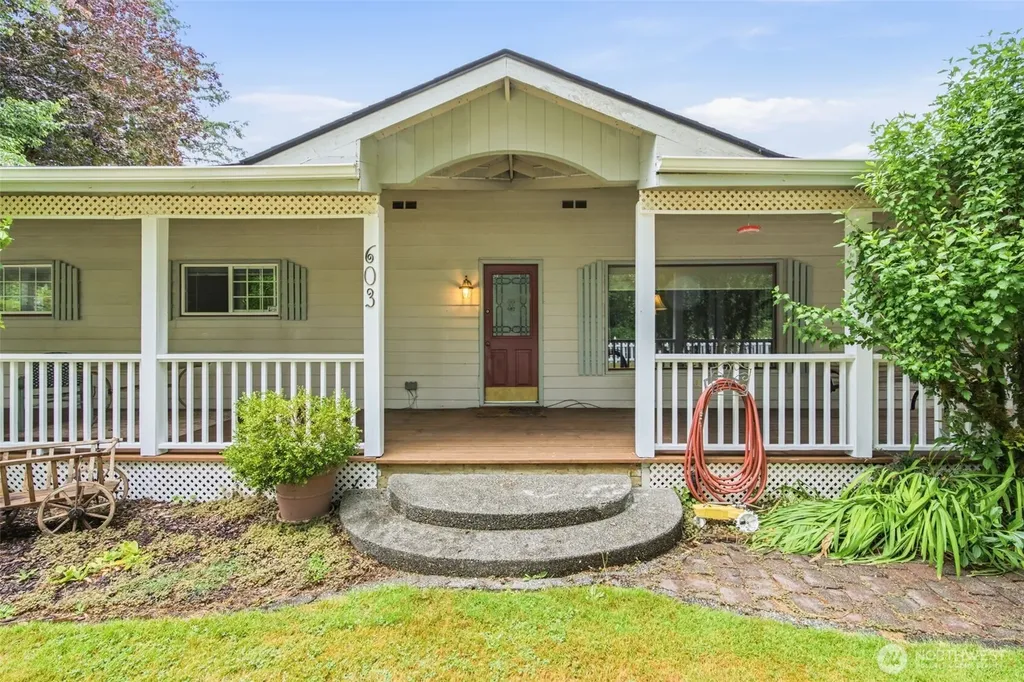 603 Gish Road Onalaska WA 98570