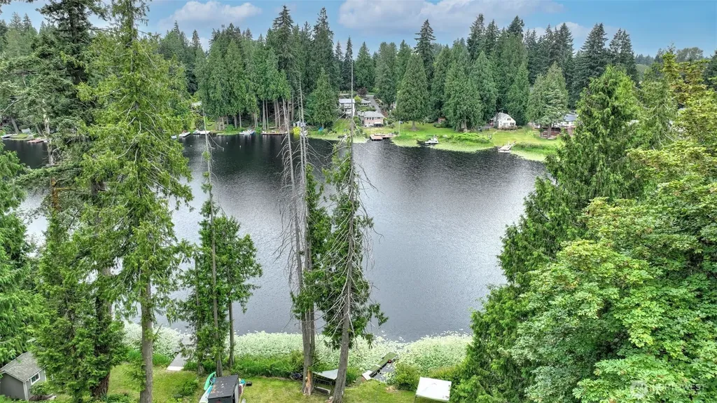 14422 200th Avenue SE Renton WA 98059