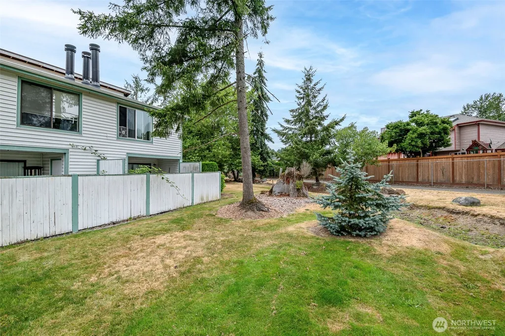 1721 SW 318th Place Federal Way WA 98023