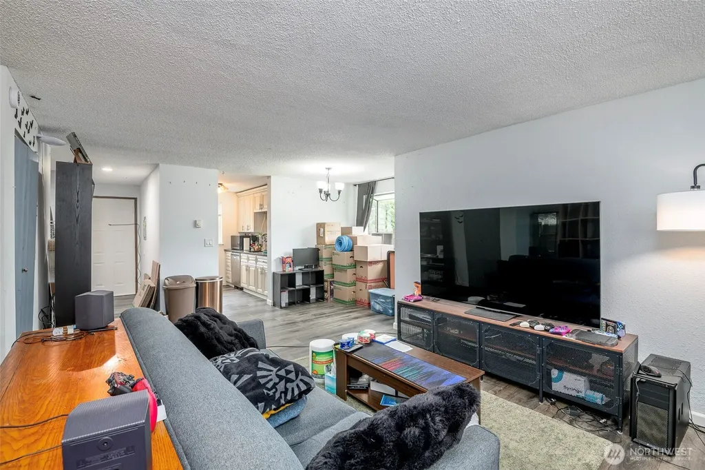 1721 SW 318th Place Federal Way WA 98023