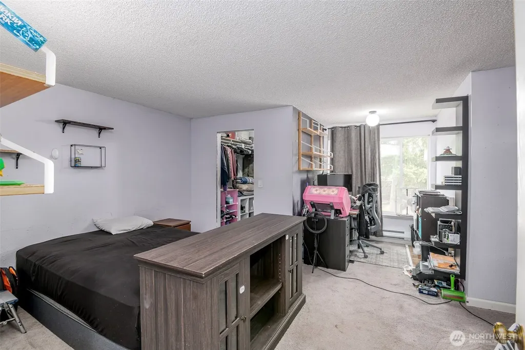 1721 SW 318th Place Federal Way WA 98023