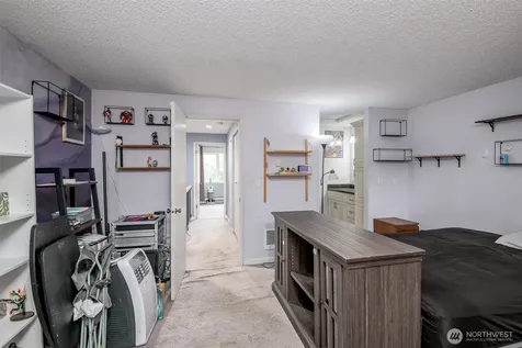 1721 SW 318th Place Federal Way WA 98023