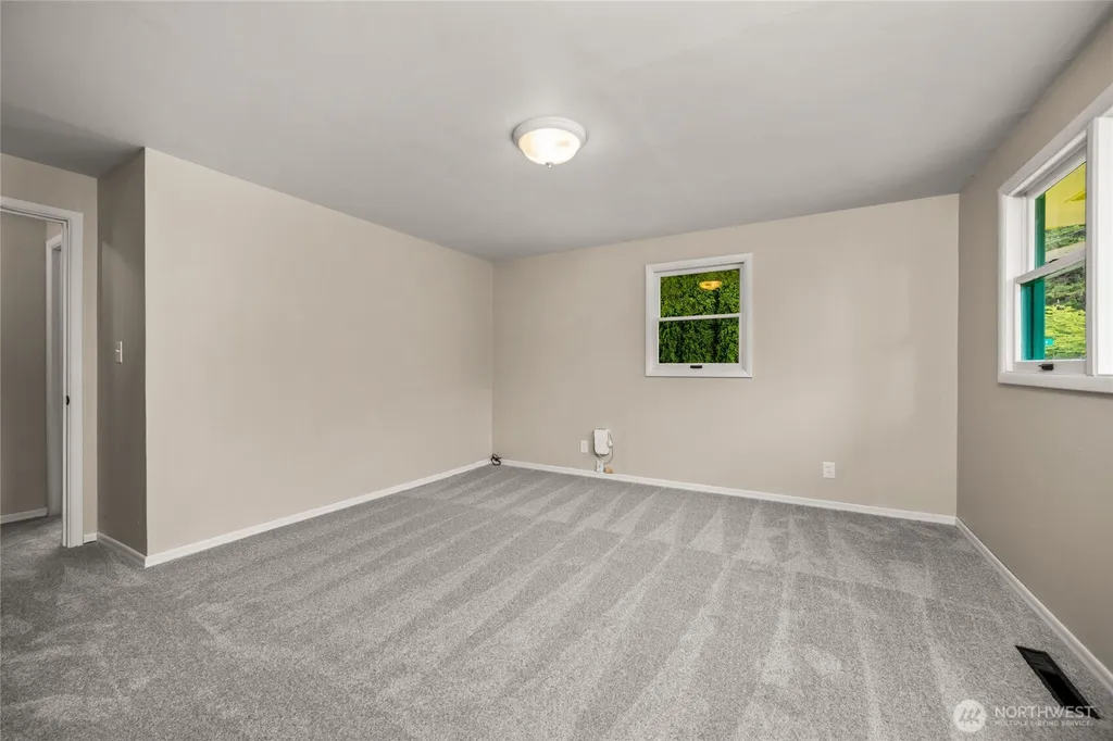 7320 E Avenue Concrete WA 98237
