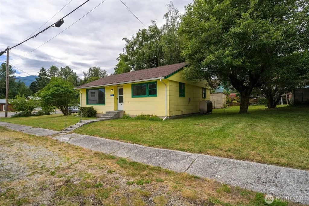 7320 E Avenue Concrete WA 98237