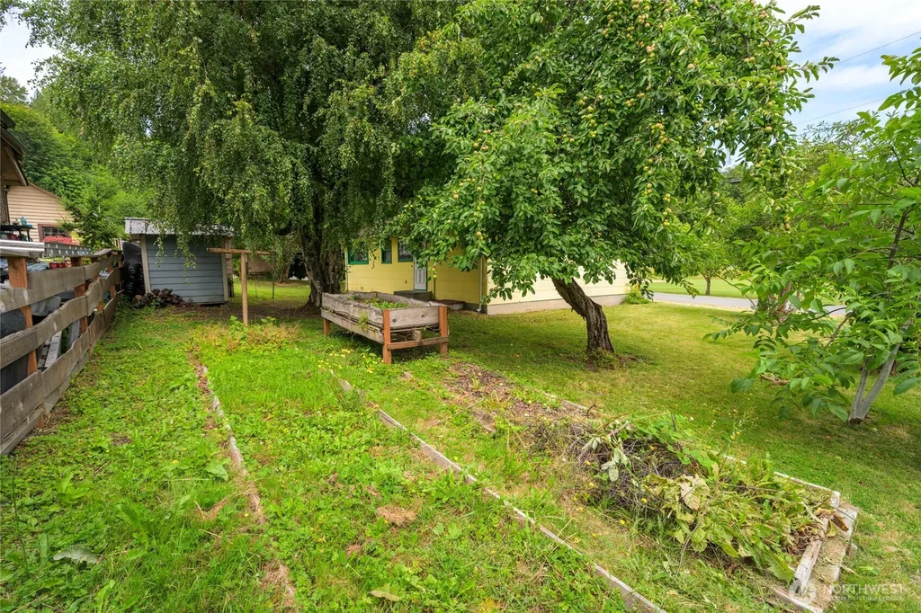 7320 E Avenue Concrete WA 98237