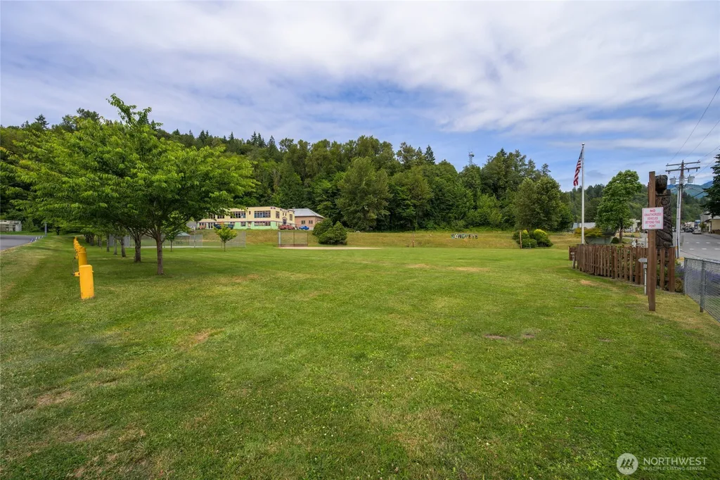 7320 E Avenue Concrete WA 98237