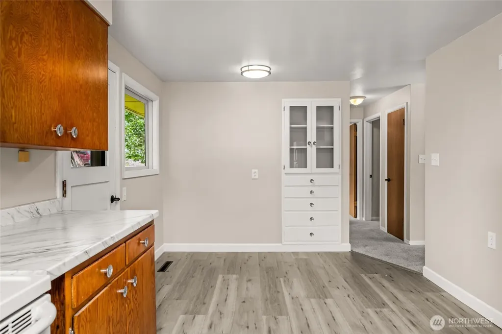 7320 E Avenue Concrete WA 98237