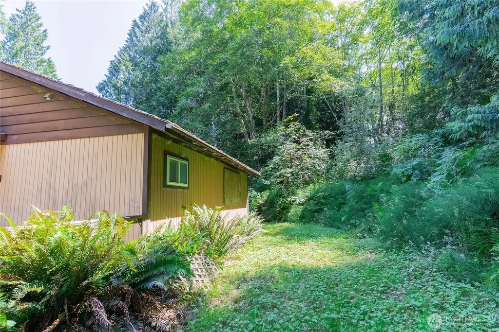 104 E Griffith Street Aberdeen WA 98520