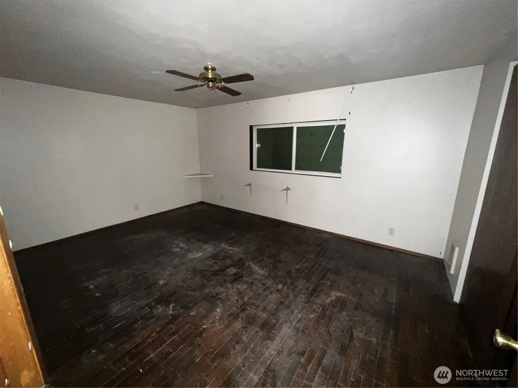 104 E Griffith Street Aberdeen WA 98520