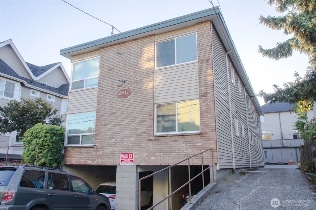 4417 Bagley Avenue N Seattle WA 98103