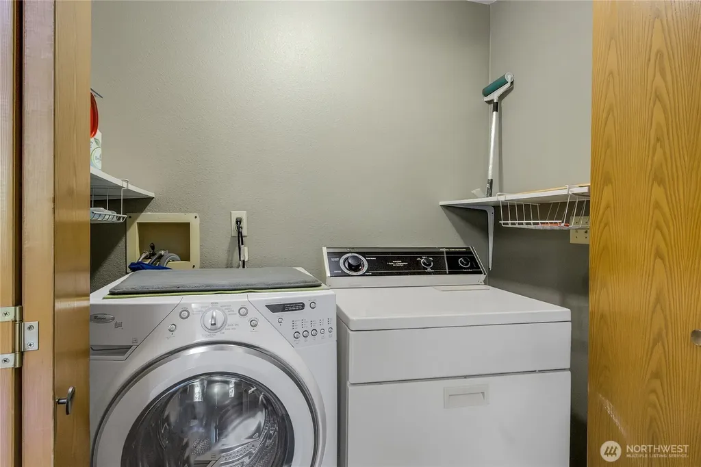14313 77th Avenue E Puyallup WA 98373