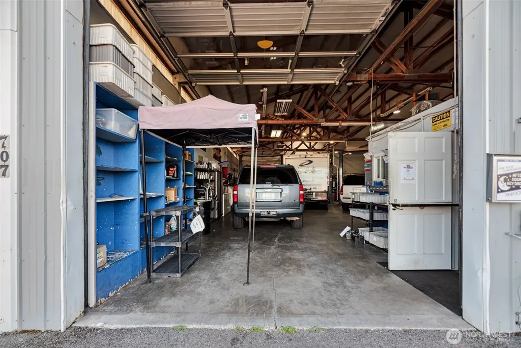707 Beach Avenue Marysville WA 98270