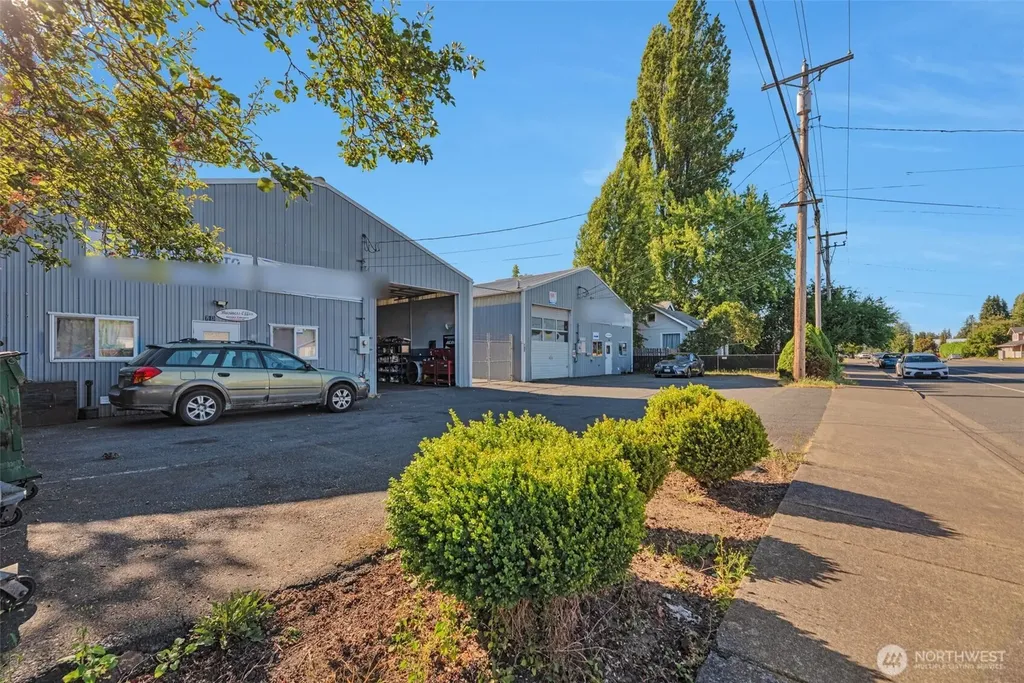 707 Beach Avenue Marysville WA 98270