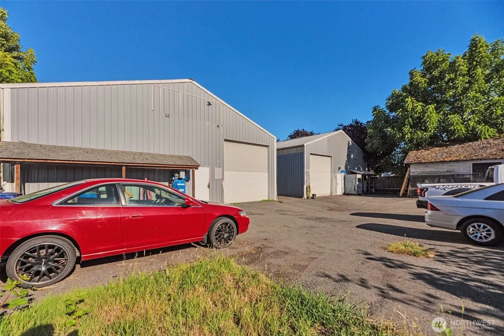 707 Beach Avenue Marysville WA 98270