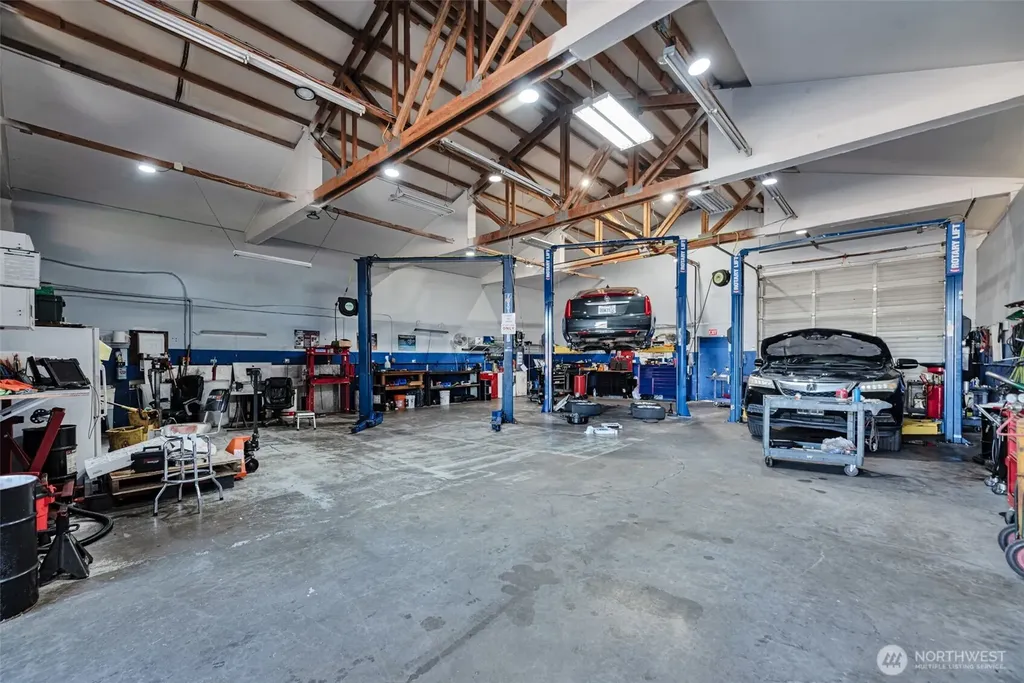 707 Beach Avenue Marysville WA 98270