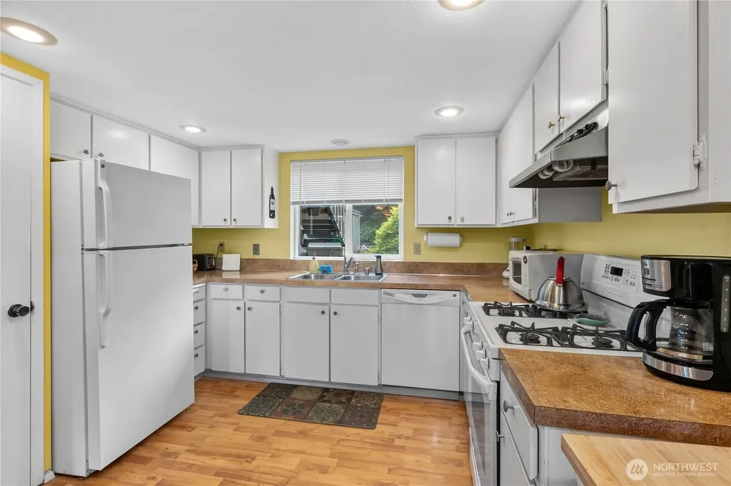 3 Barnview Court Bellingham WA 98229