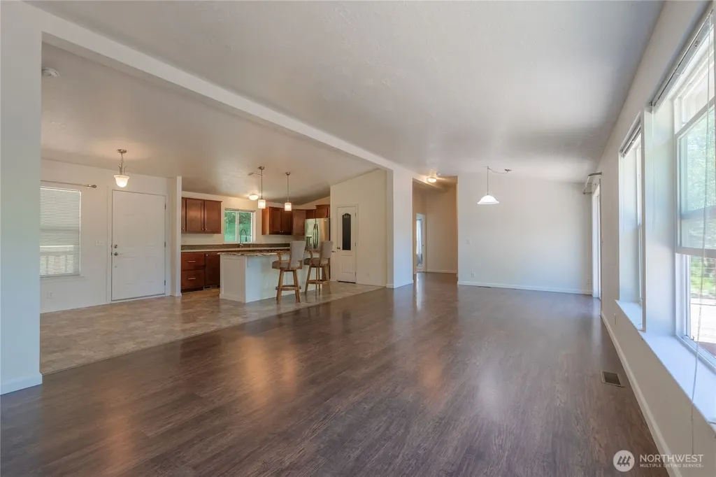 126 Burchett Road Onalaska WA 98570