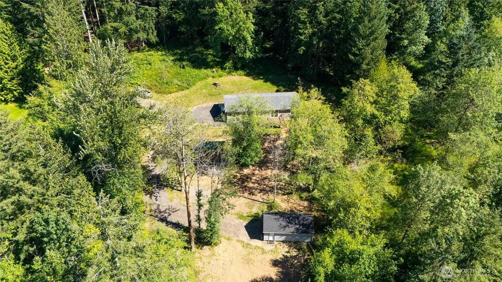 126 Burchett Road Onalaska WA 98570