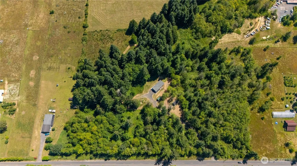 126 Burchett Road Onalaska WA 98570