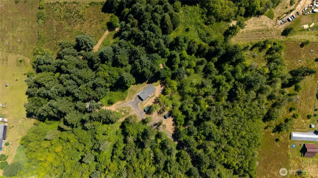 126 Burchett Road Onalaska WA 98570