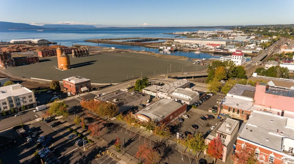 1205 Commercial Street Bellingham WA 98225