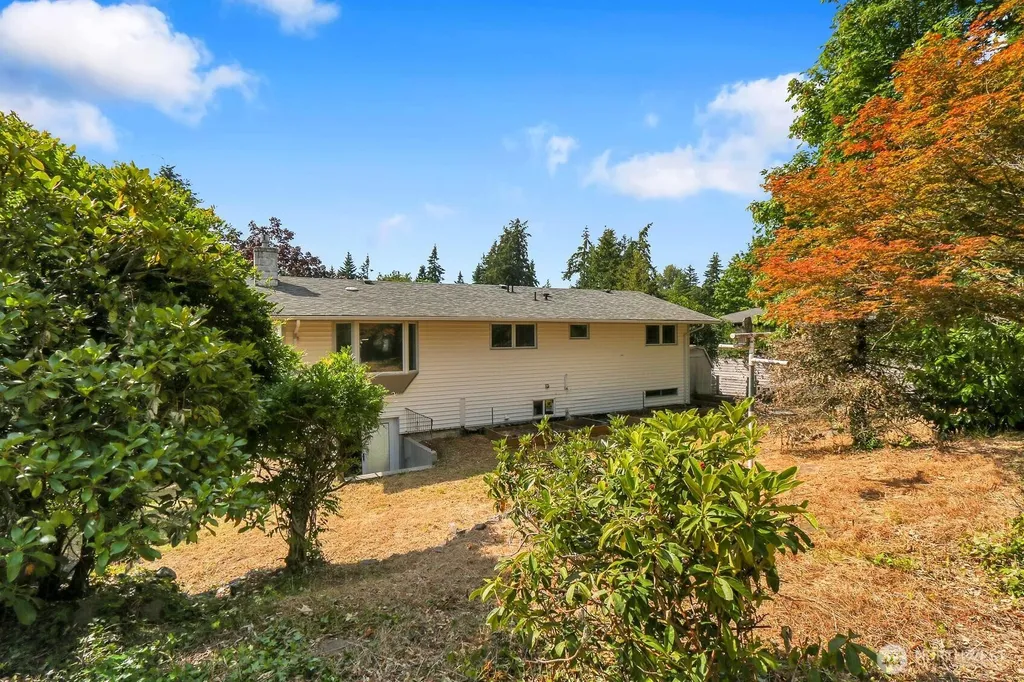 3244 224th Place SW Brier WA 98036