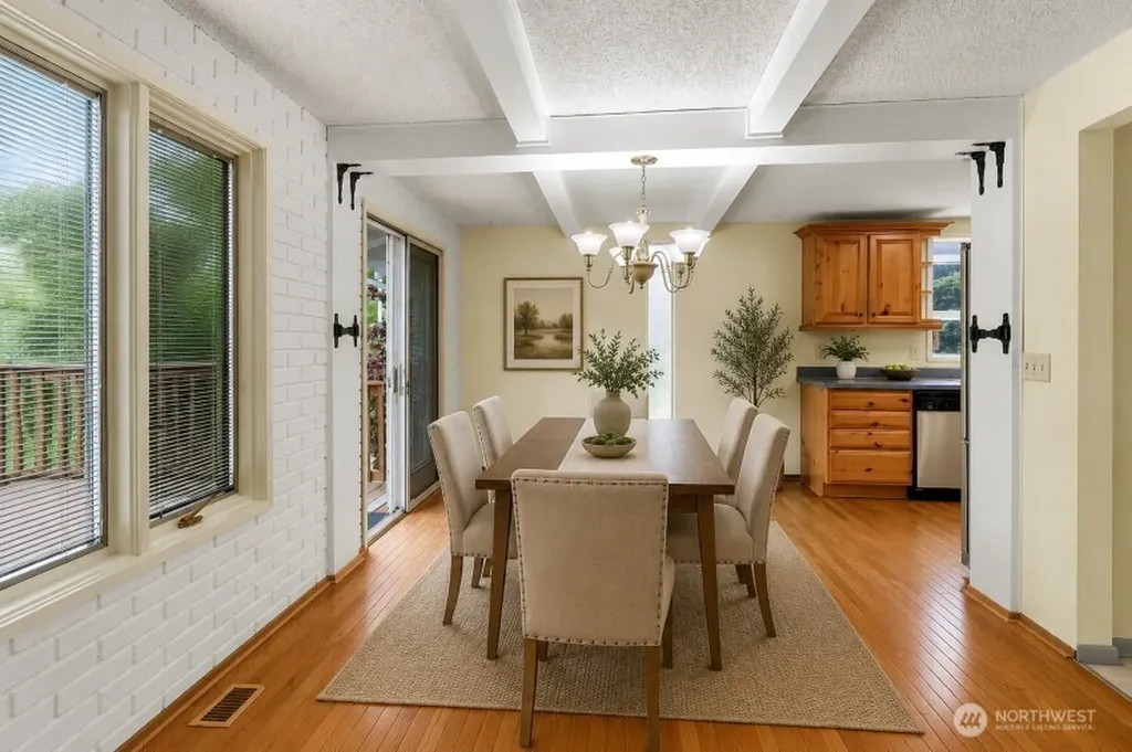 3244 224th Place SW Brier WA 98036