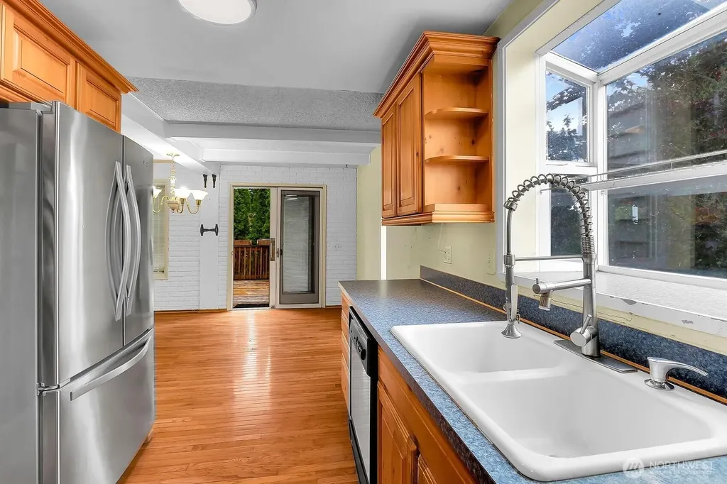 3244 224th Place SW Brier WA 98036