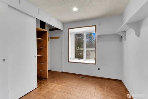 3244 224th Place SW Brier WA 98036