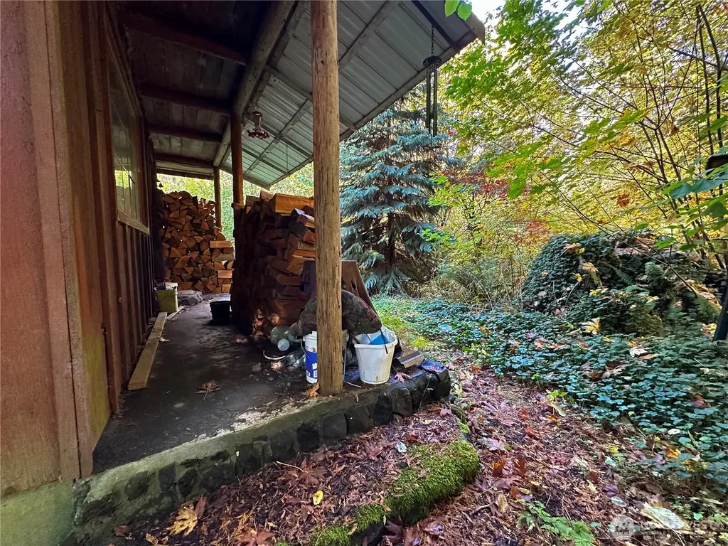 490 Maple Rock Road Matlock WA 98560