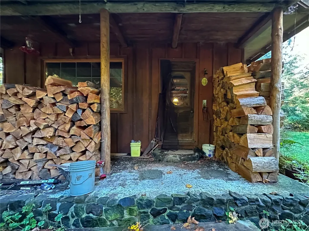 490 Maple Rock Road Matlock WA 98560