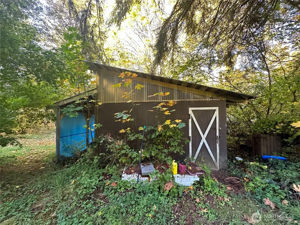 490 Maple Rock Road Matlock WA 98560