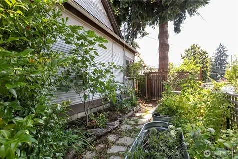 1901 Grant Street Vancouver WA 98660