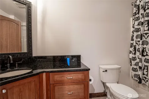 30 Stennes Point Road Pateros WA 98846