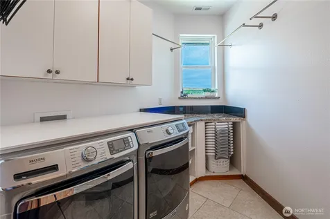 30 Stennes Point Road Pateros WA 98846
