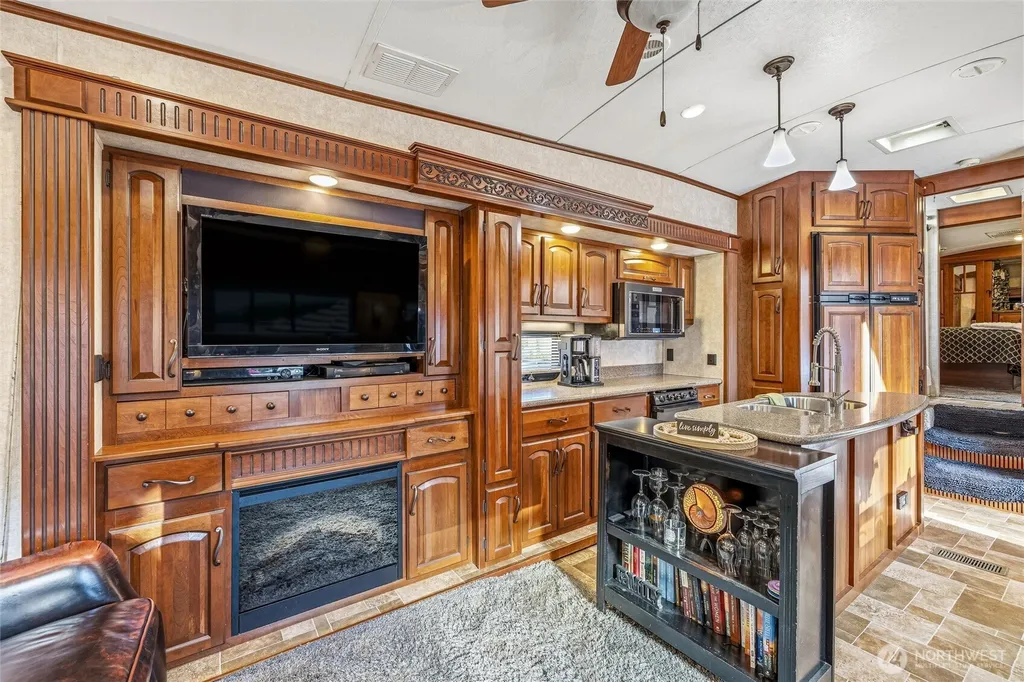 4751 Birch Bay Lynden Road Blaine WA 98230