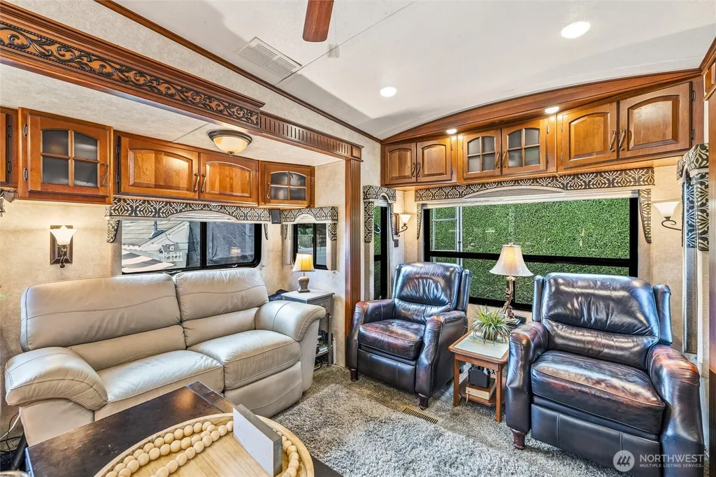 4751 Birch Bay Lynden Road Blaine WA 98230